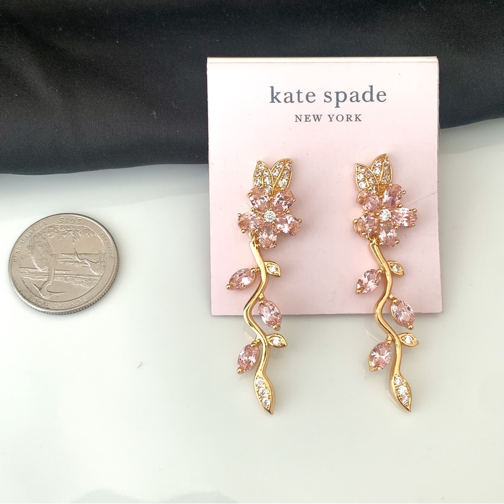 Kate Spade flower pendant earrings - Picture 4 of 4